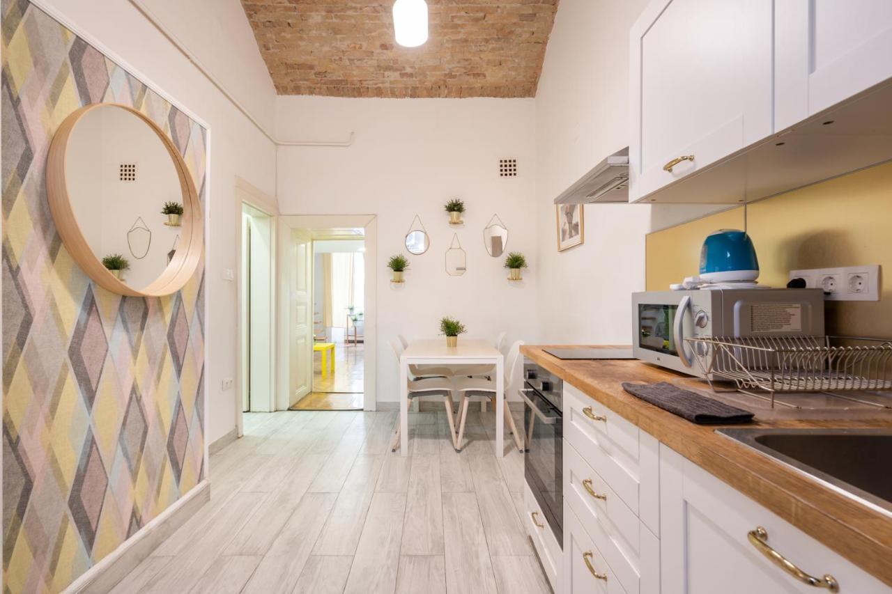 D20- Boutique Apartments, Best Location, By Bqa Budapest Kültér fotó